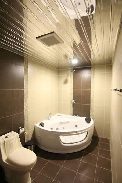 Al Maqsoorah Aparthotel