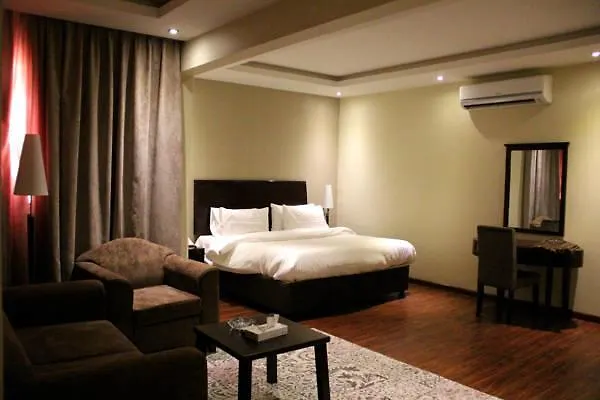 Al Maqsoorah Aparthotel contacts